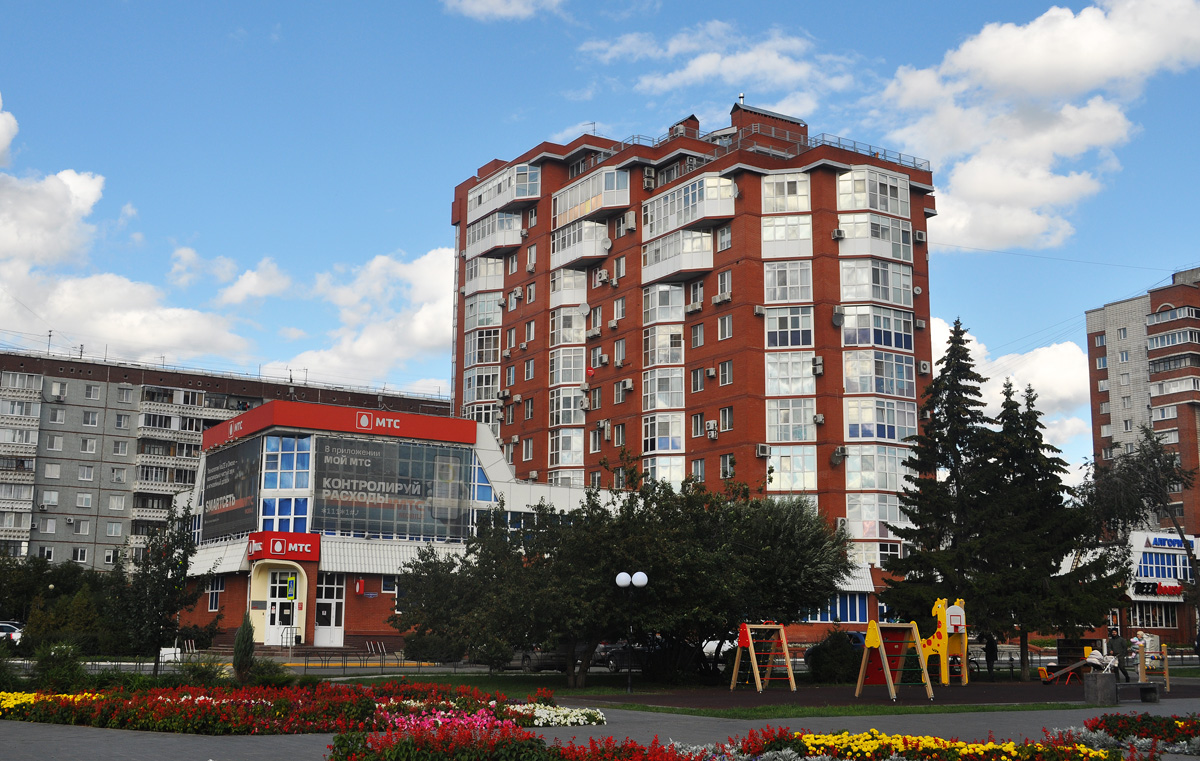 Омск, Бульвар Мартынова, 17