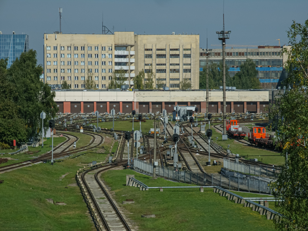Минск, Улица Фабрициуса, 24; Стекольный переулок, 5