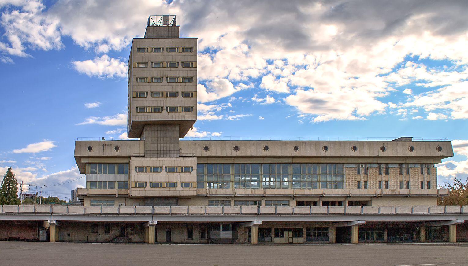 Уфа, Кемеровская улица, 82