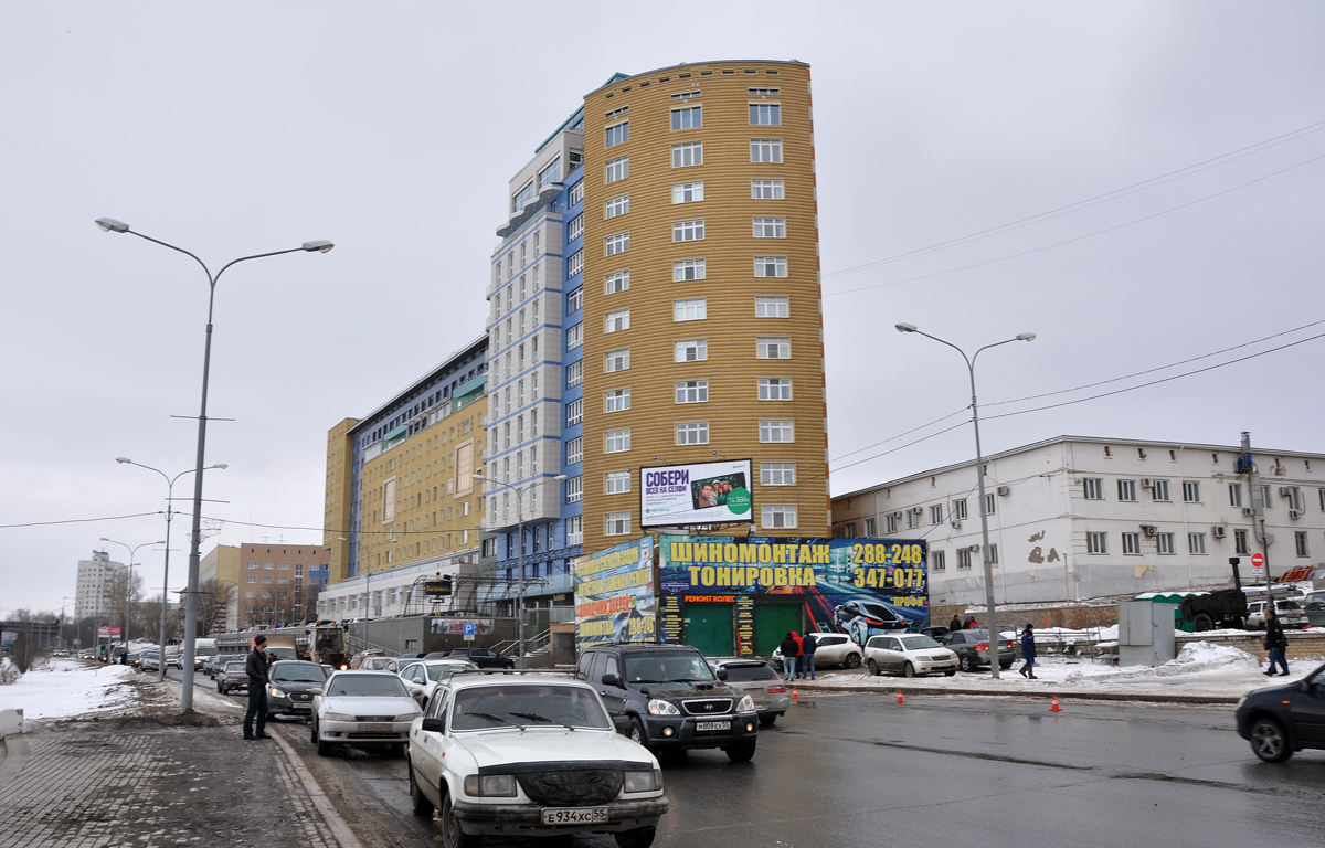 Omsk, Иртышская набережная, 11 корп. 1; Иртышская набережная, 11 корп. 2