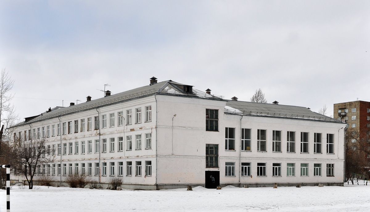 Omsk, Улица Циолковского, 1 / улица иртышская набережная, 16