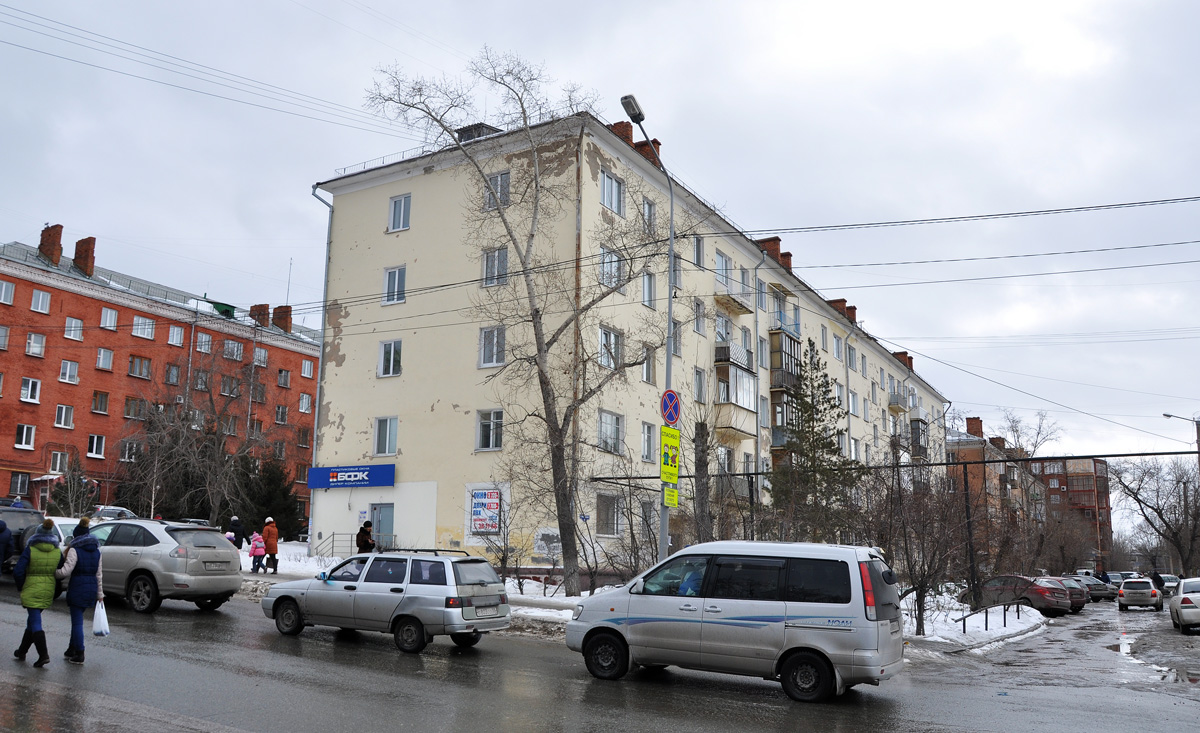 Омск, Улица Циолковского, 4