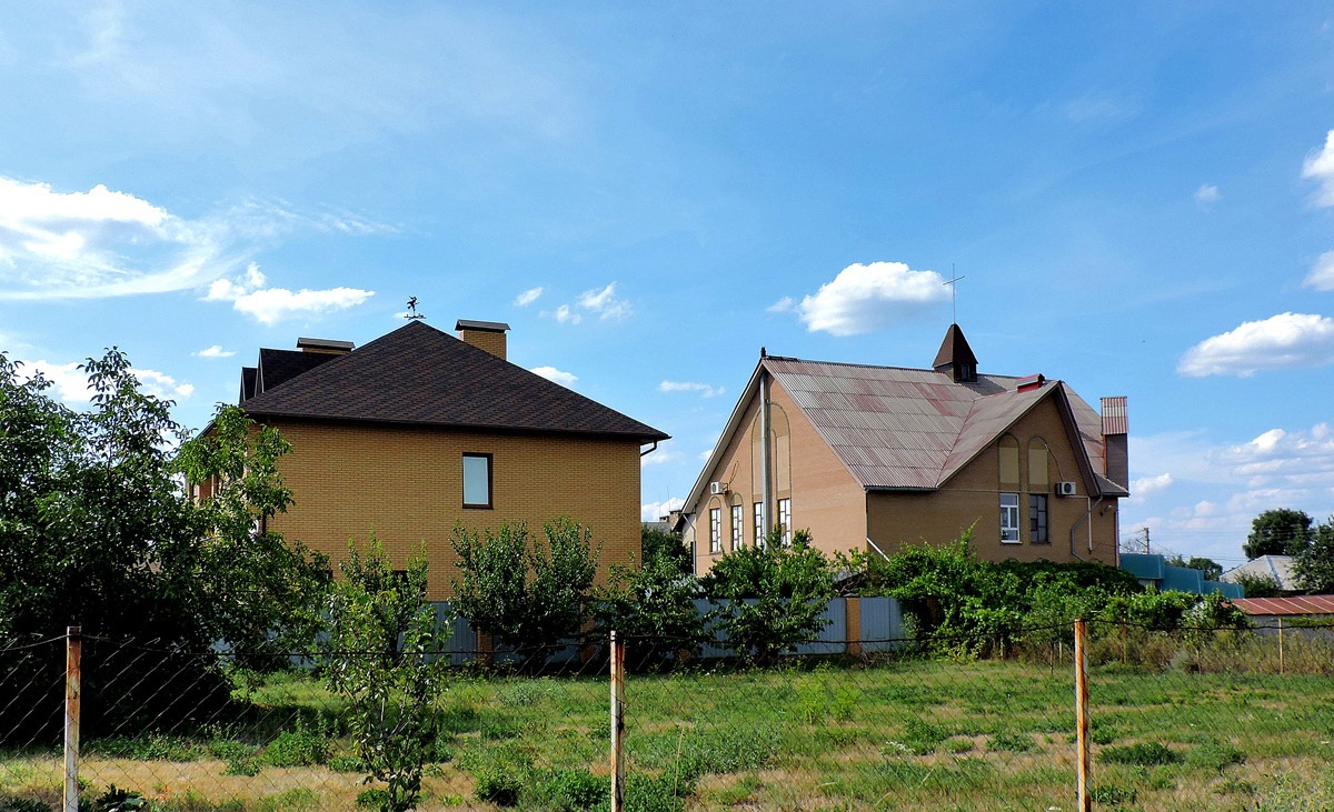 Харьков, Улица Вагнера, 9Б; Волховская улица, 10Б