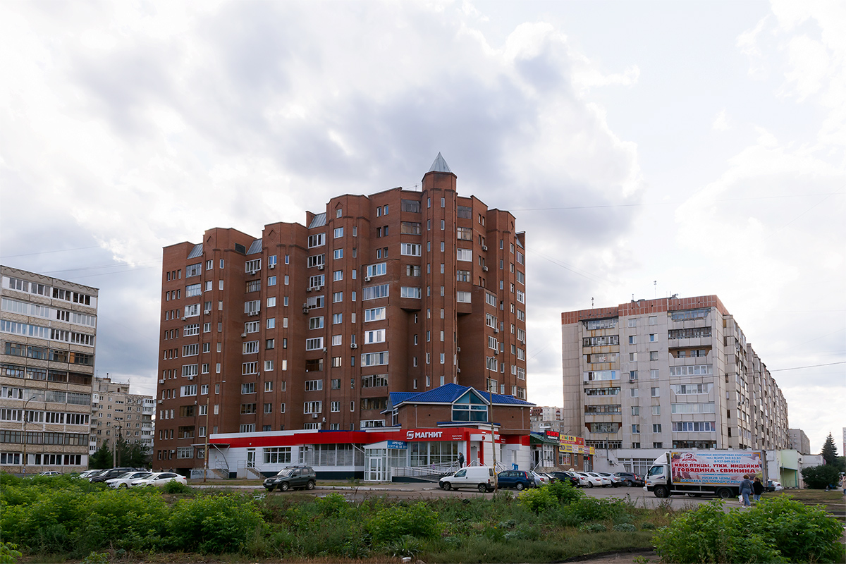 Ufa, Транспортная улица, 42; Транспортная улица, 44