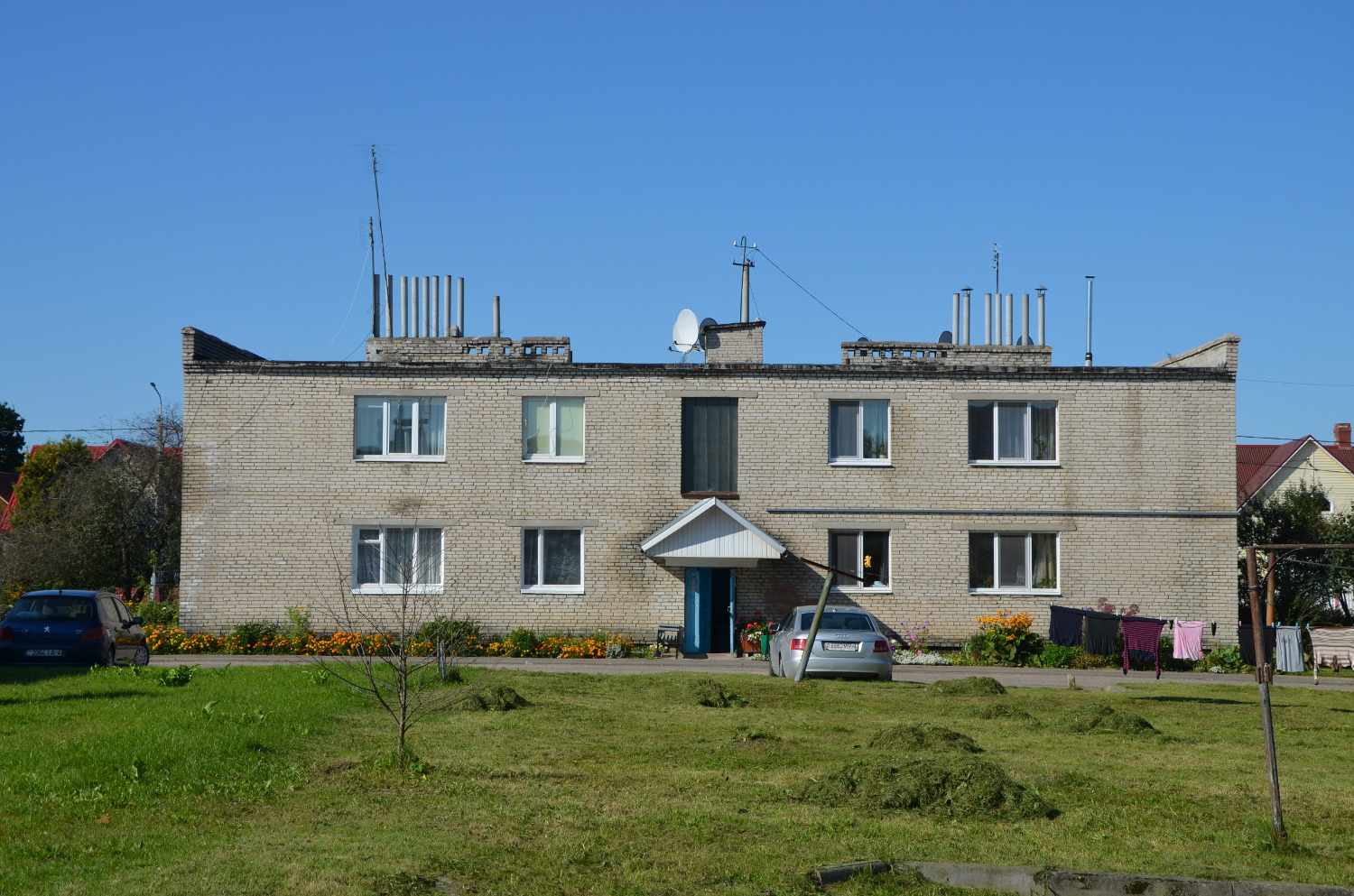 Островец, Октябрьская улица, 19