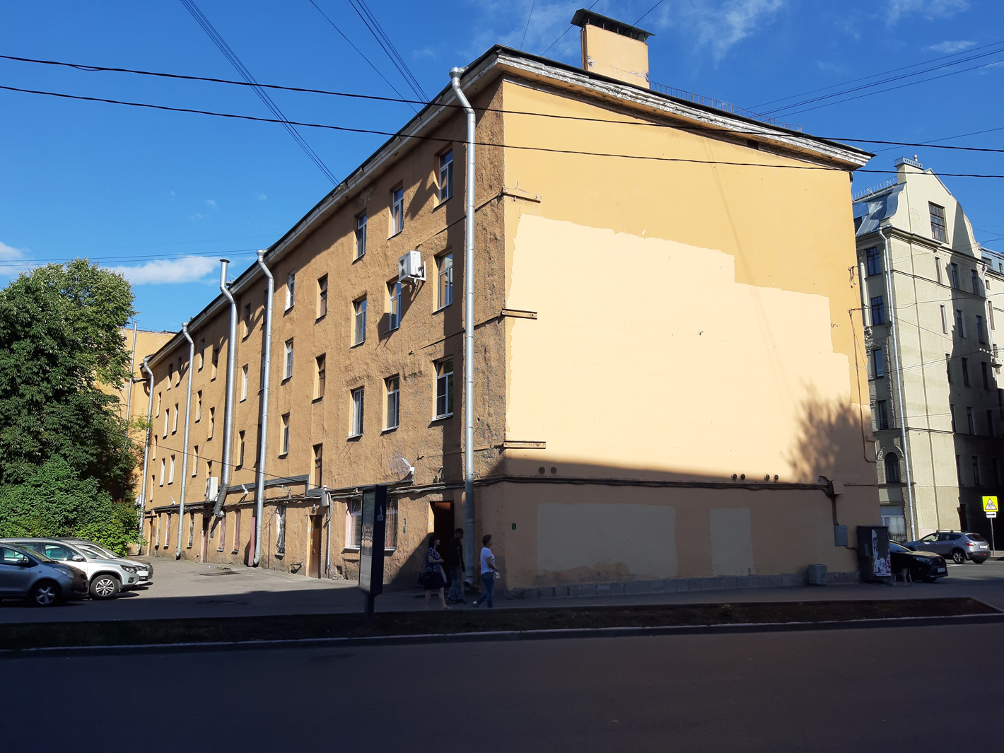 Санкт-Петербург, Улица Декабристов, 43-45