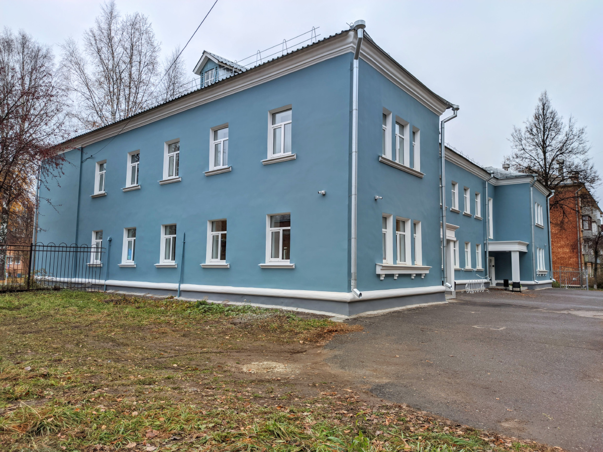 Глазов, Улица Мира, 32