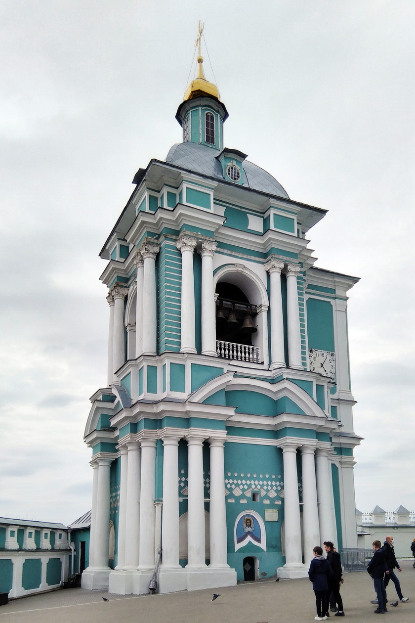 Смоленск, Улица Соборный Двор, 5*