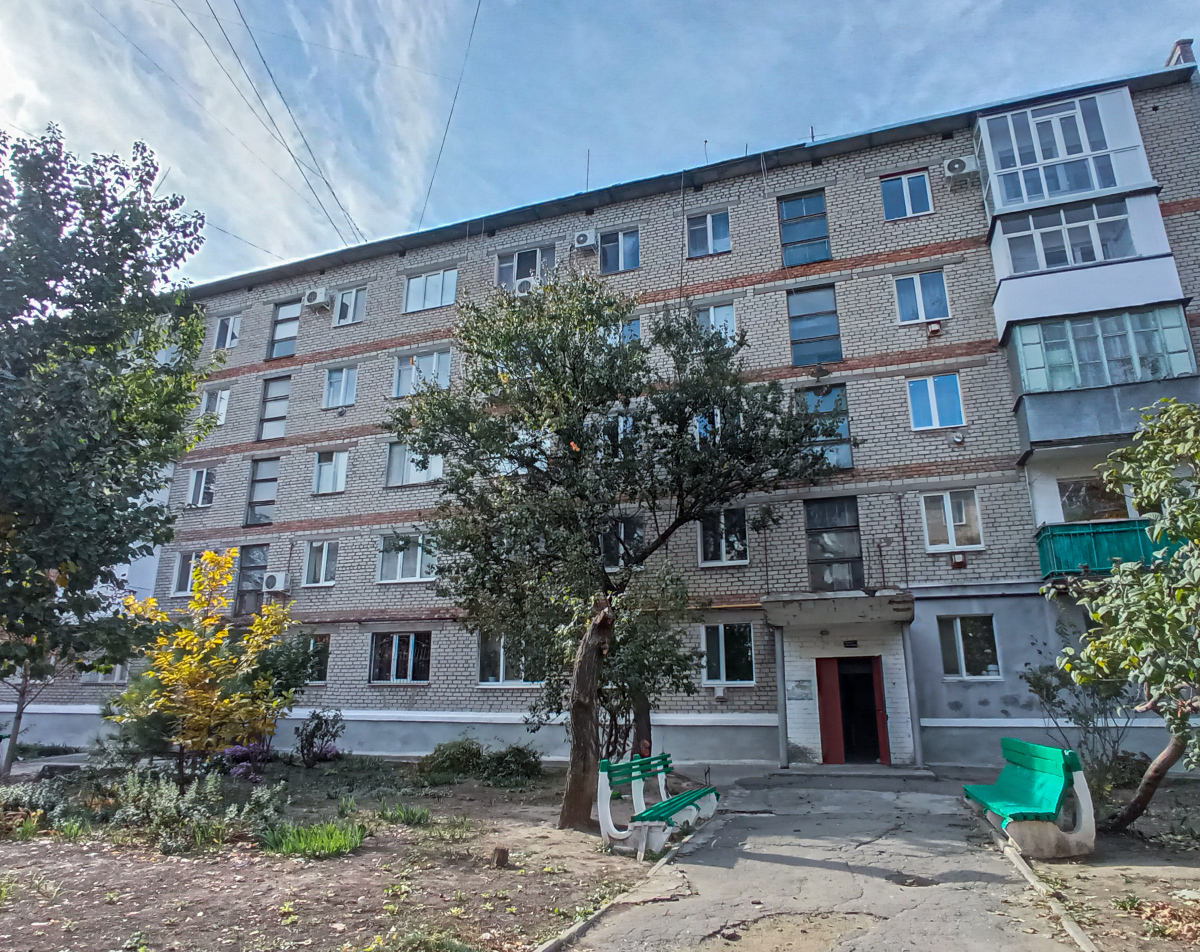 Токмак, Улица Шевченко, 50
