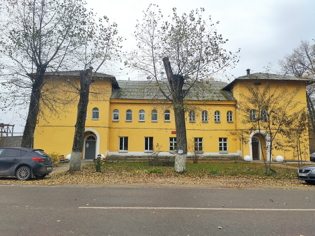 Фокино, Базарная улица, 4