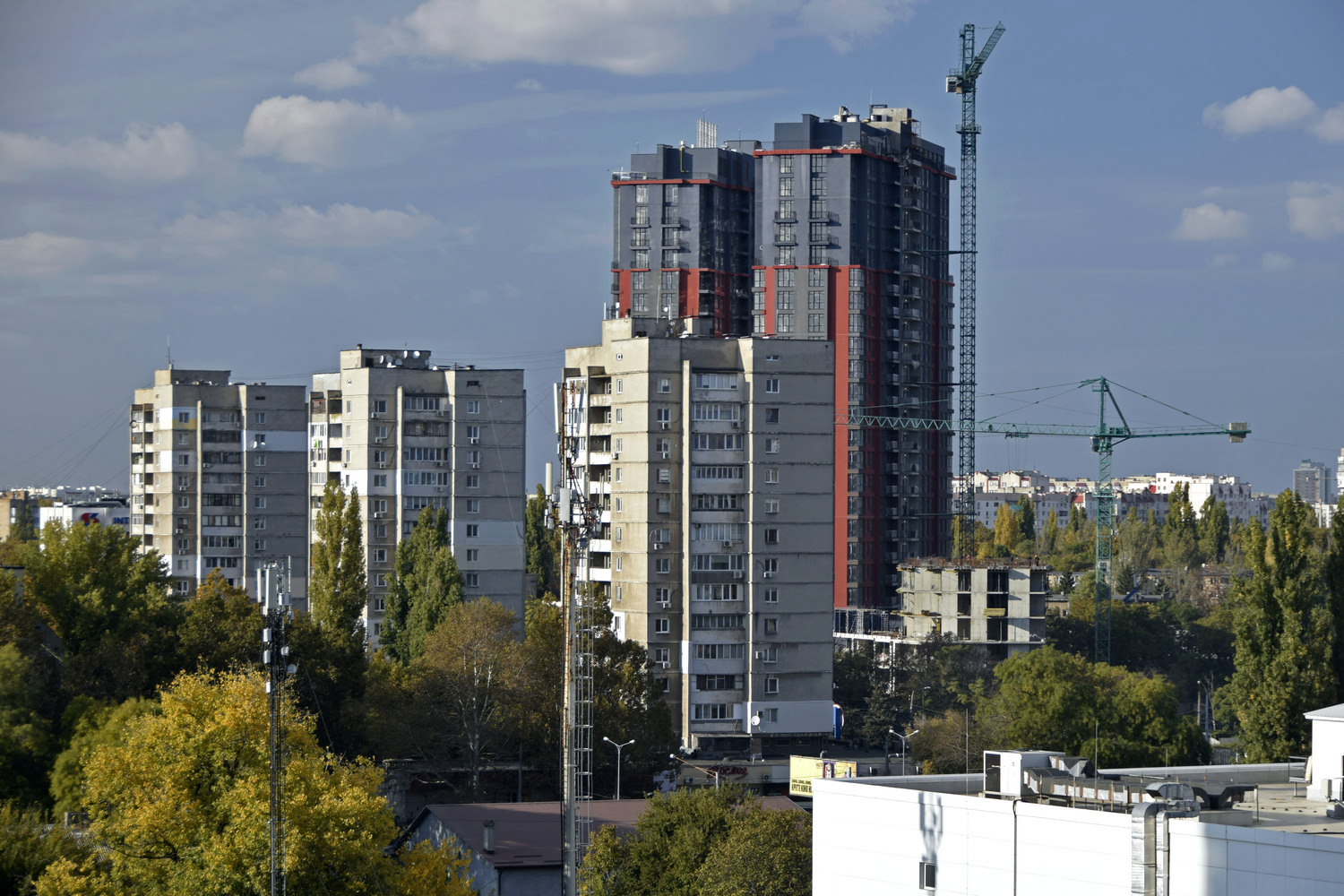 Одеса, Вулиця Академіка Філатова, 7-7а; Вулиця Академіка Філатова, 5/2; Вулиця Академіка Філатова, 1