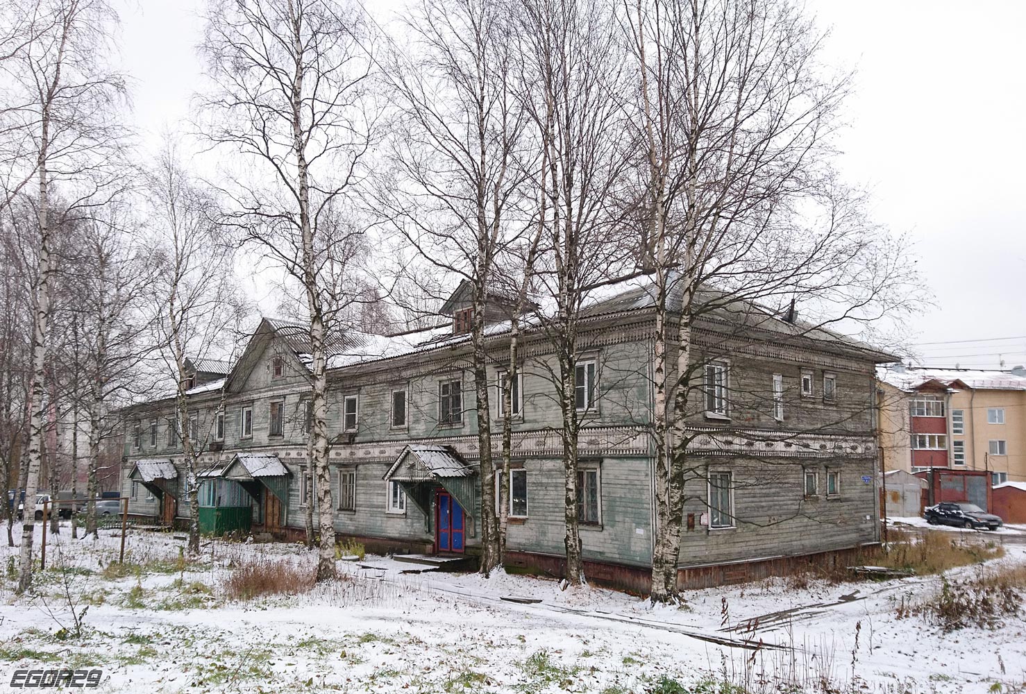 Архангельск, Проезд Сибиряковцев, 4 / Улица Теснанова, 22
