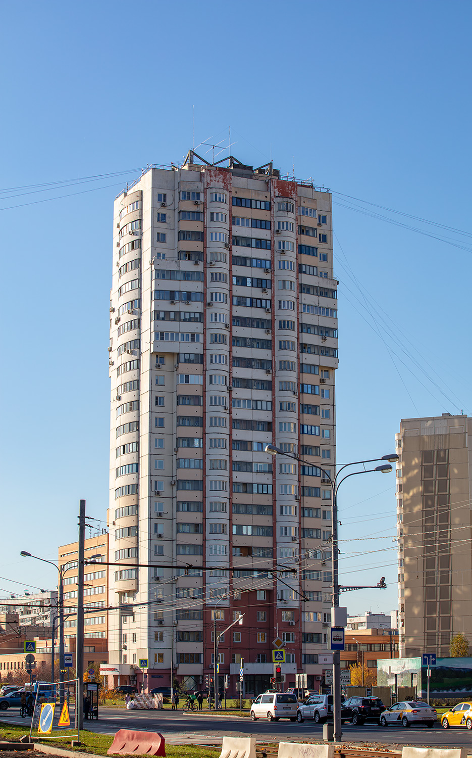 Москва, Туристская улица, 33 корп. 2