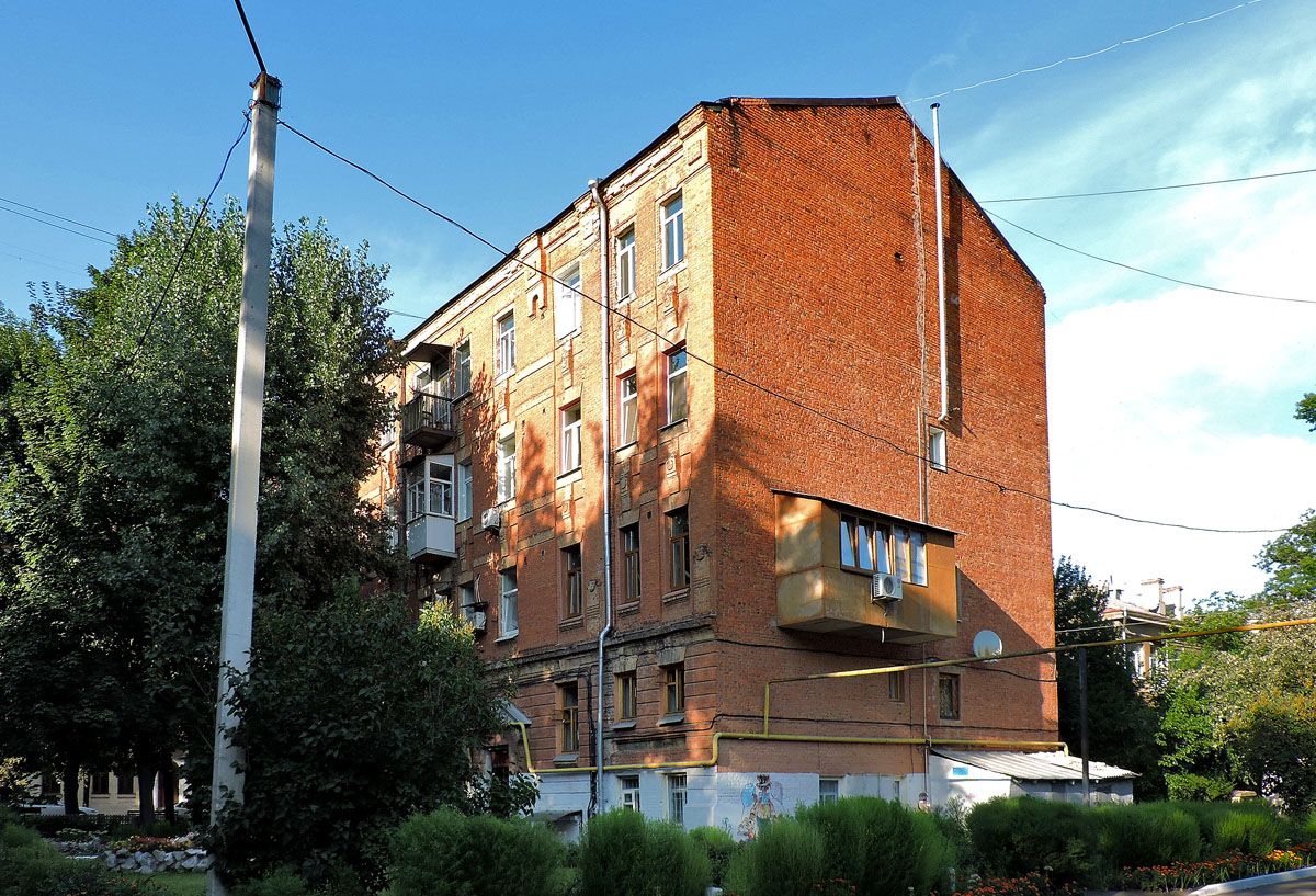 Kharkov, Чайковская улица, 16