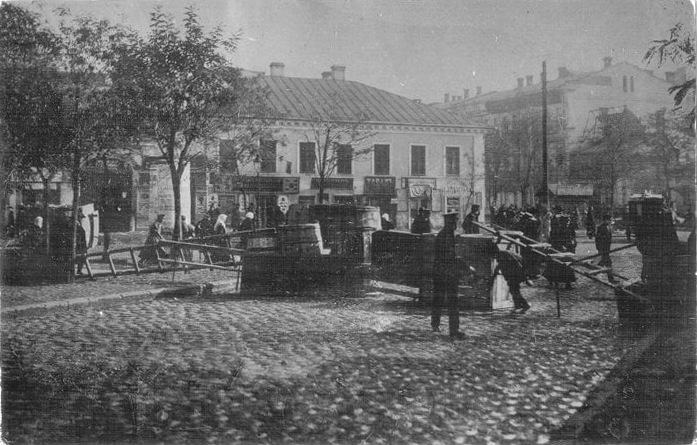 Одесса, троїцька вулиця, 60 / Преображенська вулиця, 62; троїцька вулиця, 51 / Преображенська вулиця, 64