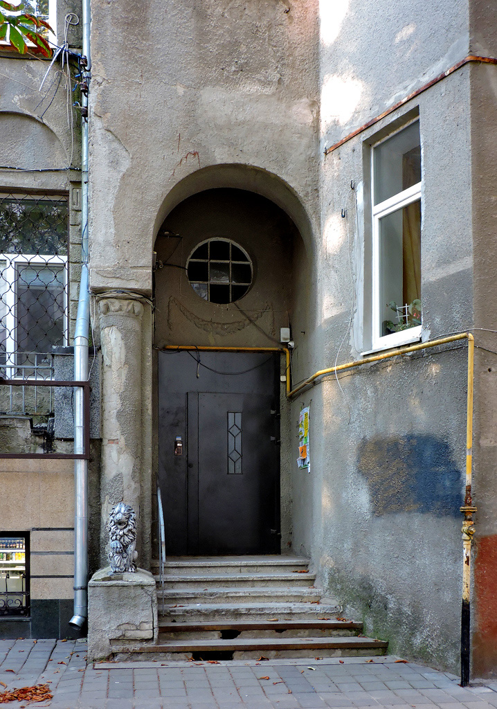 Харьков, Чайковская улица, 17