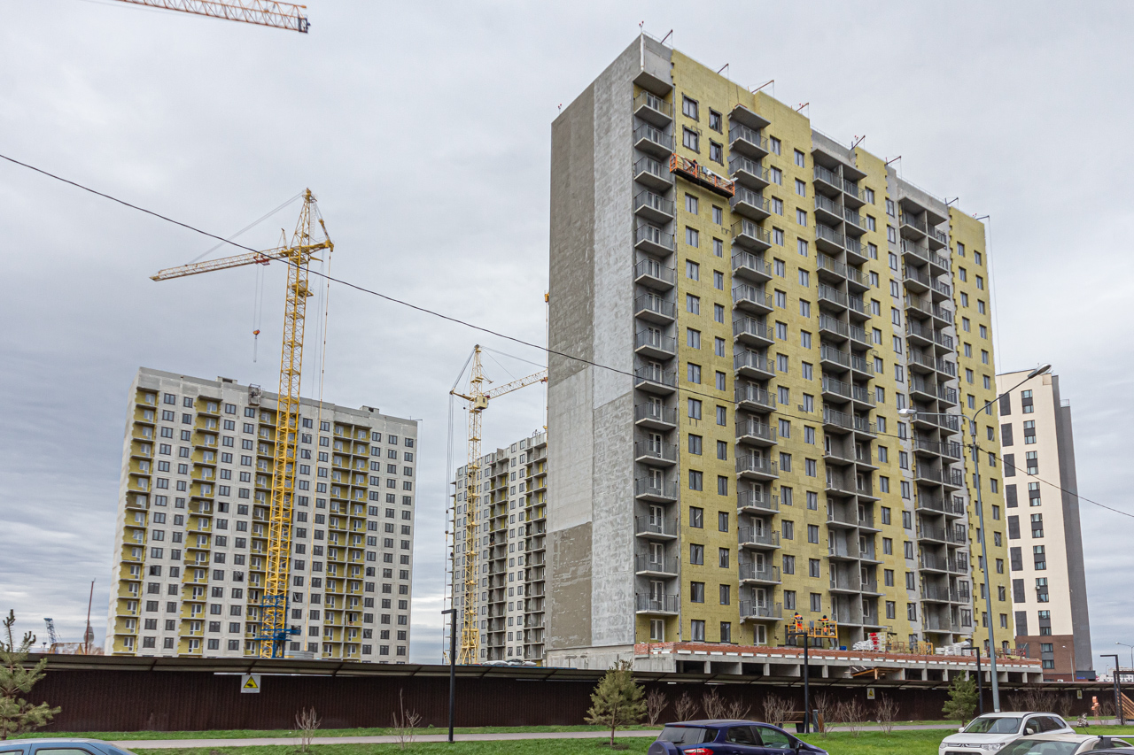 Казань, Улица Александра Курынова, 4 корп. 4; Улица Александра Курынова, 4 корп. 2