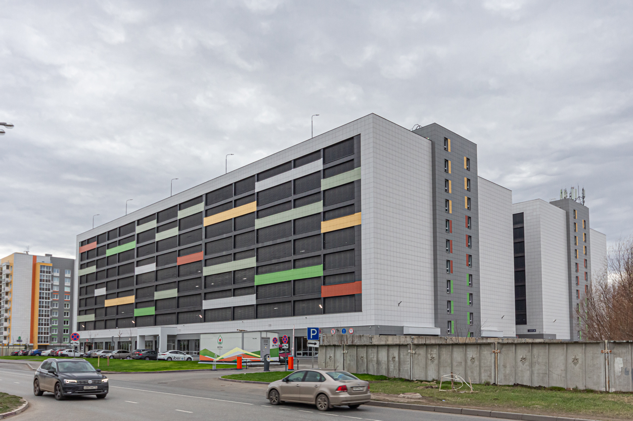 Казань, Улица Азата Аббасова, 6
