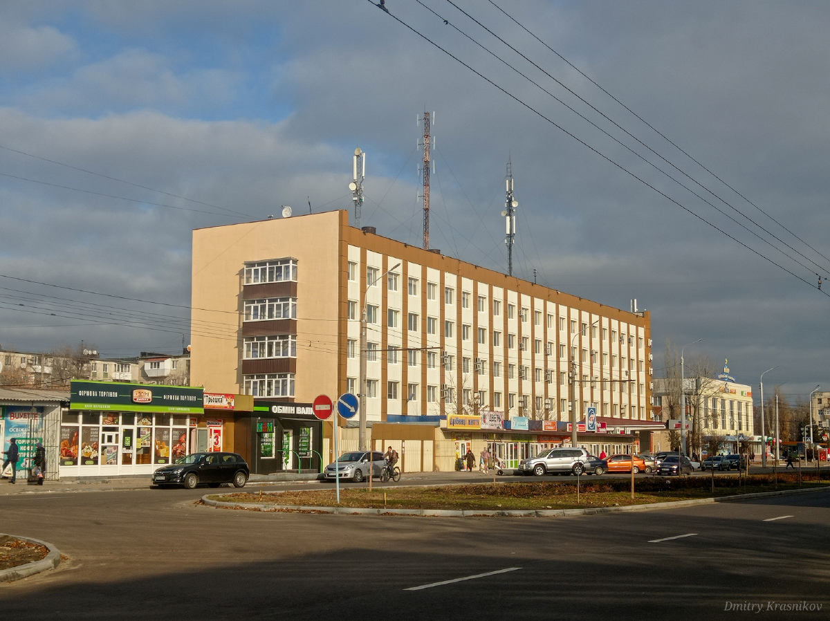 Северодонецк, Гвардейский проспект, 13