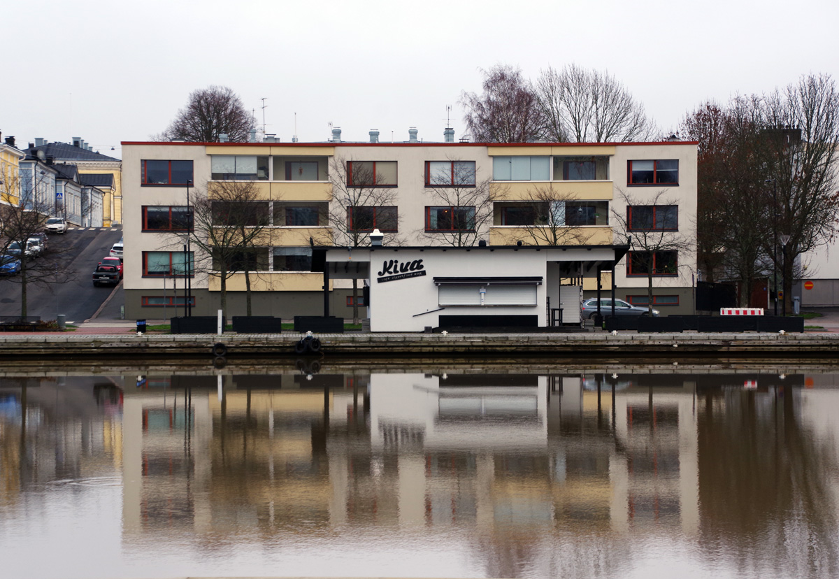 Порвоо, Itäinen rantapromenadi, 3; Jokikatu, 13