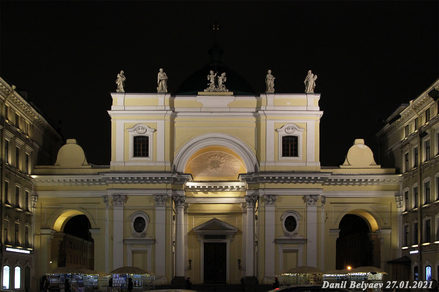 Peterburi, Невский проспект, 32-34