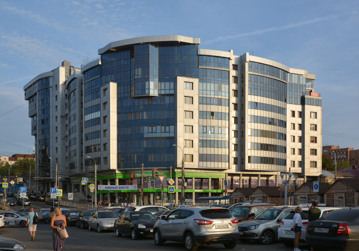 Samara, Улица Максима Горького, 97 / Улица Венцека, 1