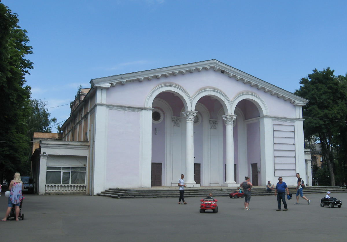 Винница, Центральный городской парк имени Горького, Летний театр
