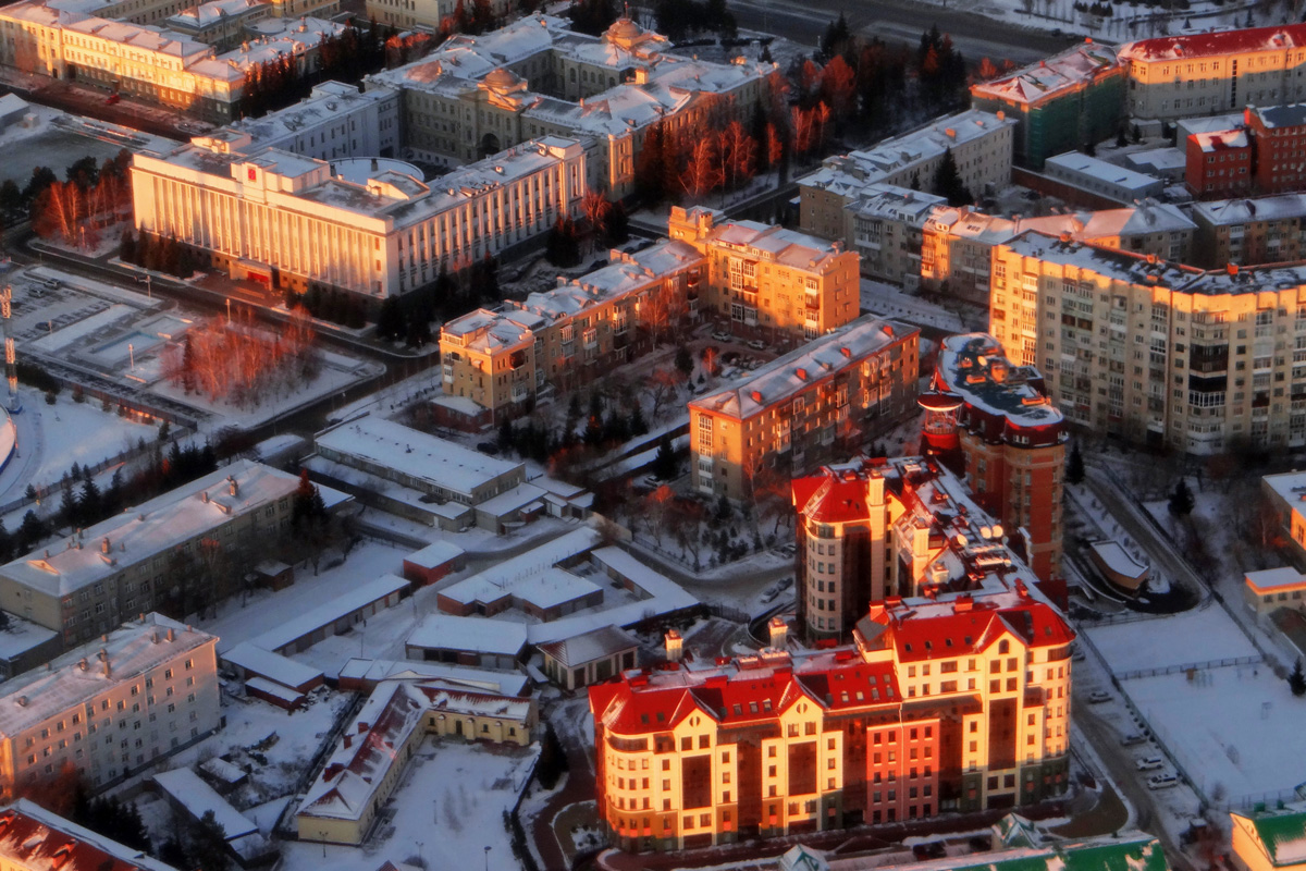 Omsk, Интернациональная улица, 6; Банковский переулок, 1​ / Улица Певцова, 6; Улица Красный Путь, 1; Улица Красный Путь, 1*; Улица Ивана Алексеева, 4; Улица Ивана Алексеева, 4а; Улица Ивана Алексеева, 6; Улица Ивана Алексеева, 8; Улица Ивана Алексеева, 2 / Набережная Тухачевского, 2; Партизанская улица, 5А Арсенал для запасного оружия; Улица Красина, 6; Улица Красина, 4/1; Улица Красина, 2; Улица Красина, 4. Omsk — Panoramas