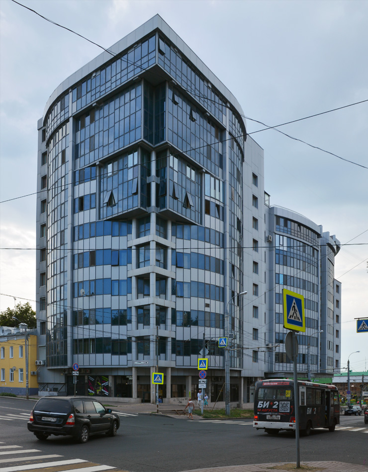 Samara, Улица Максима Горького, 97 / Улица Венцека, 1