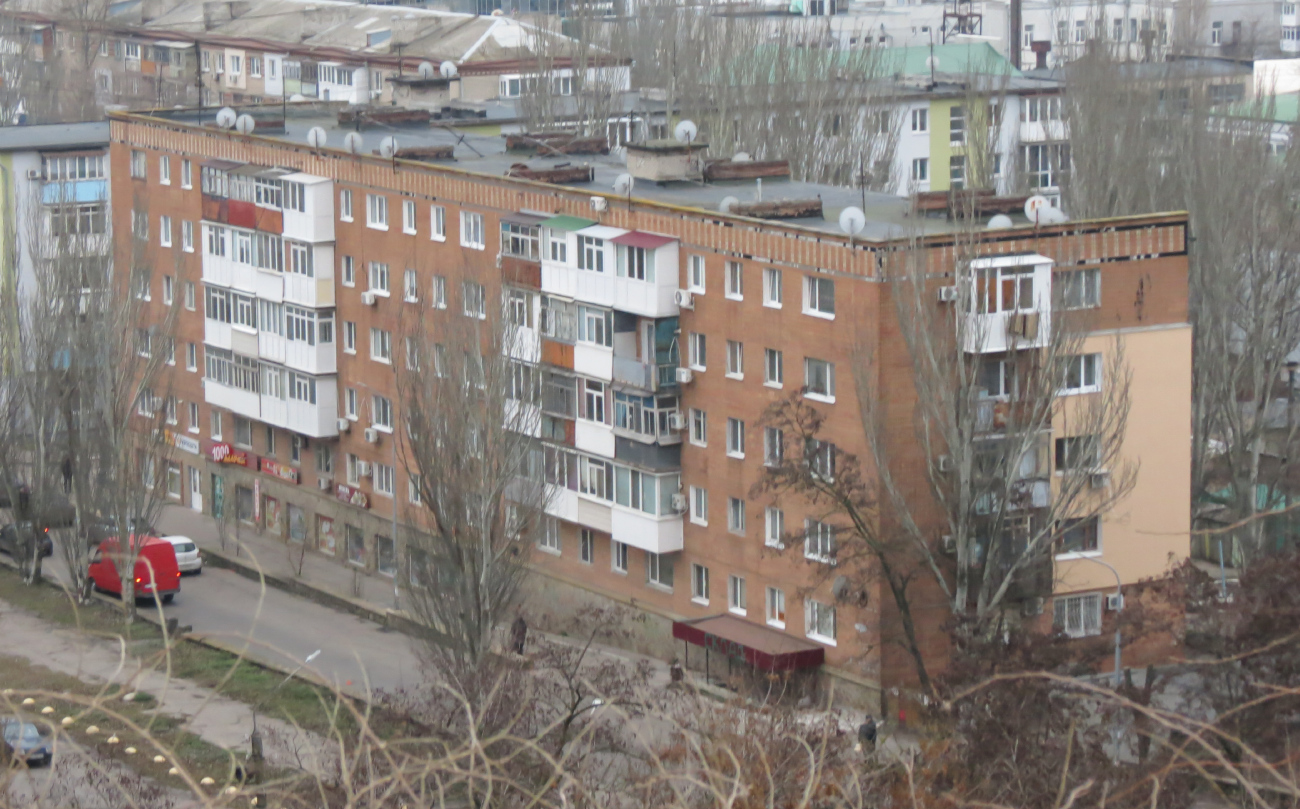 Бердянск, Азовский проспект, 2