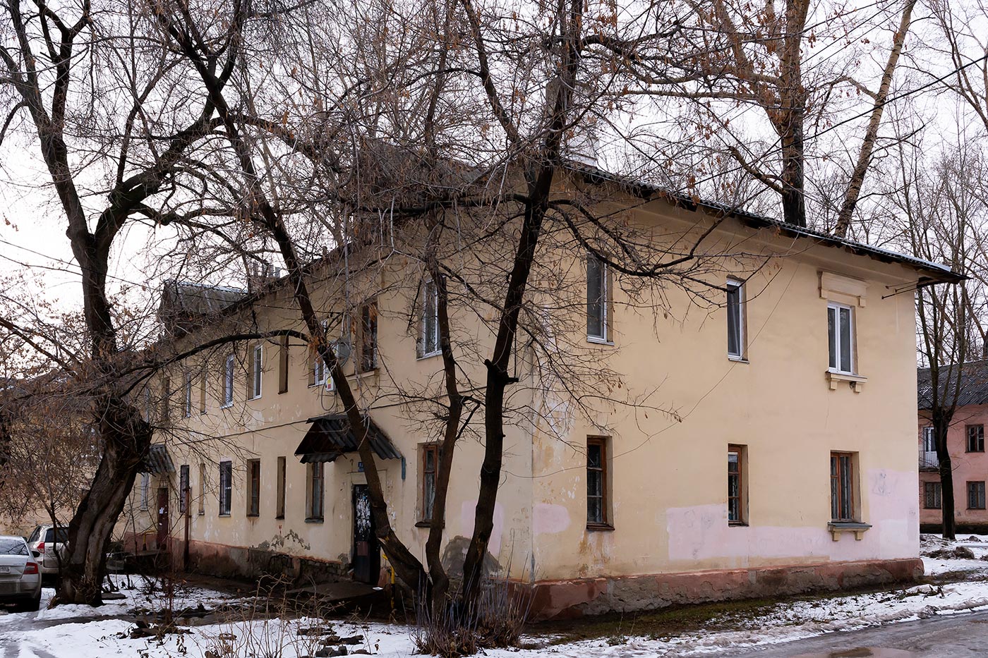 Уфа, Пекинская улица, 13