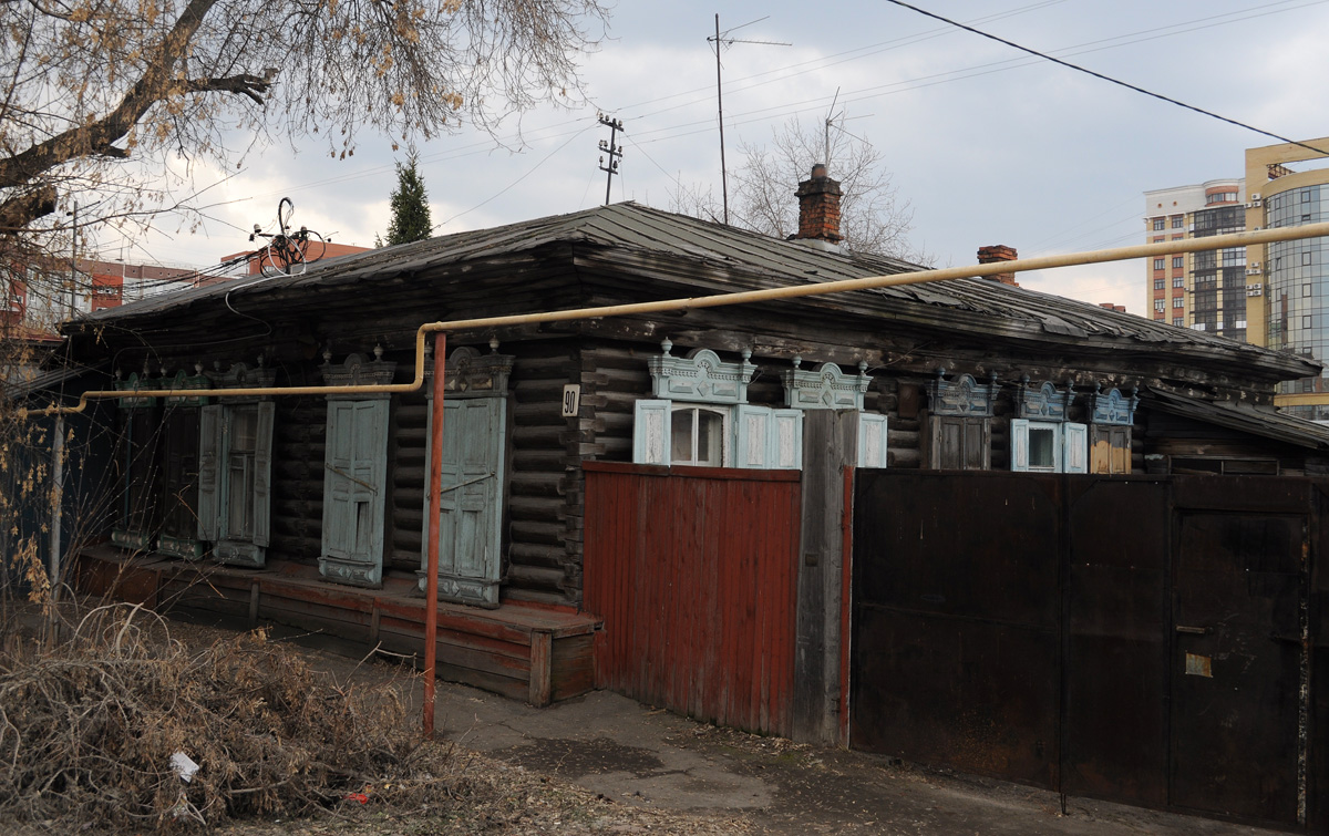 Омск, Улица Декабристов, 90