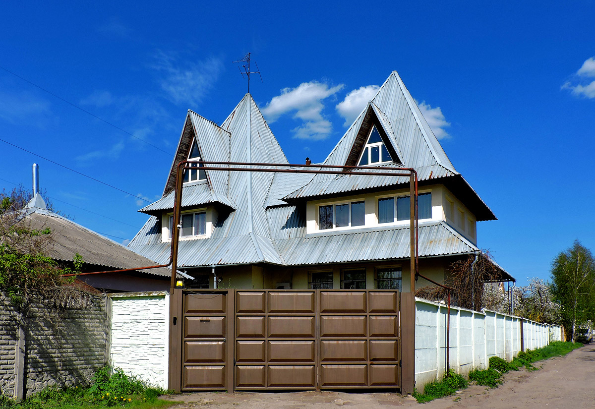 Харьков, Улица Академика Филиппова, 1