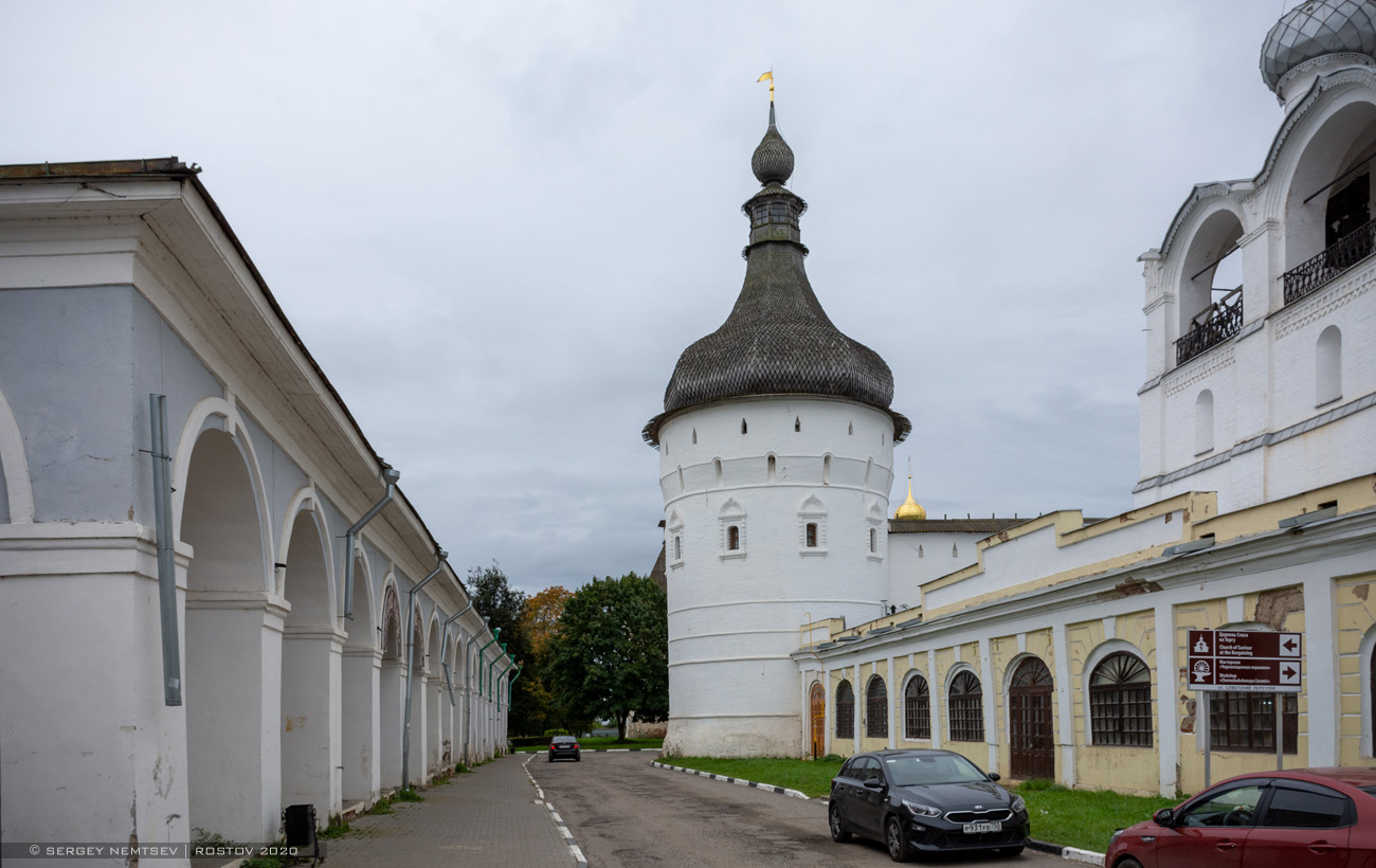 Ростов, Кремль, Часовенная башня