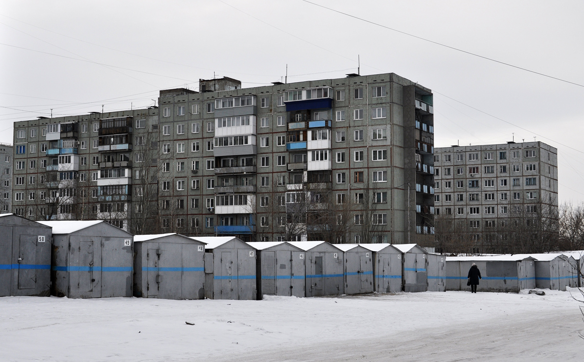 Омск, Карело-Финская улица, 25 / 6-я ​Чередовая улица, 100