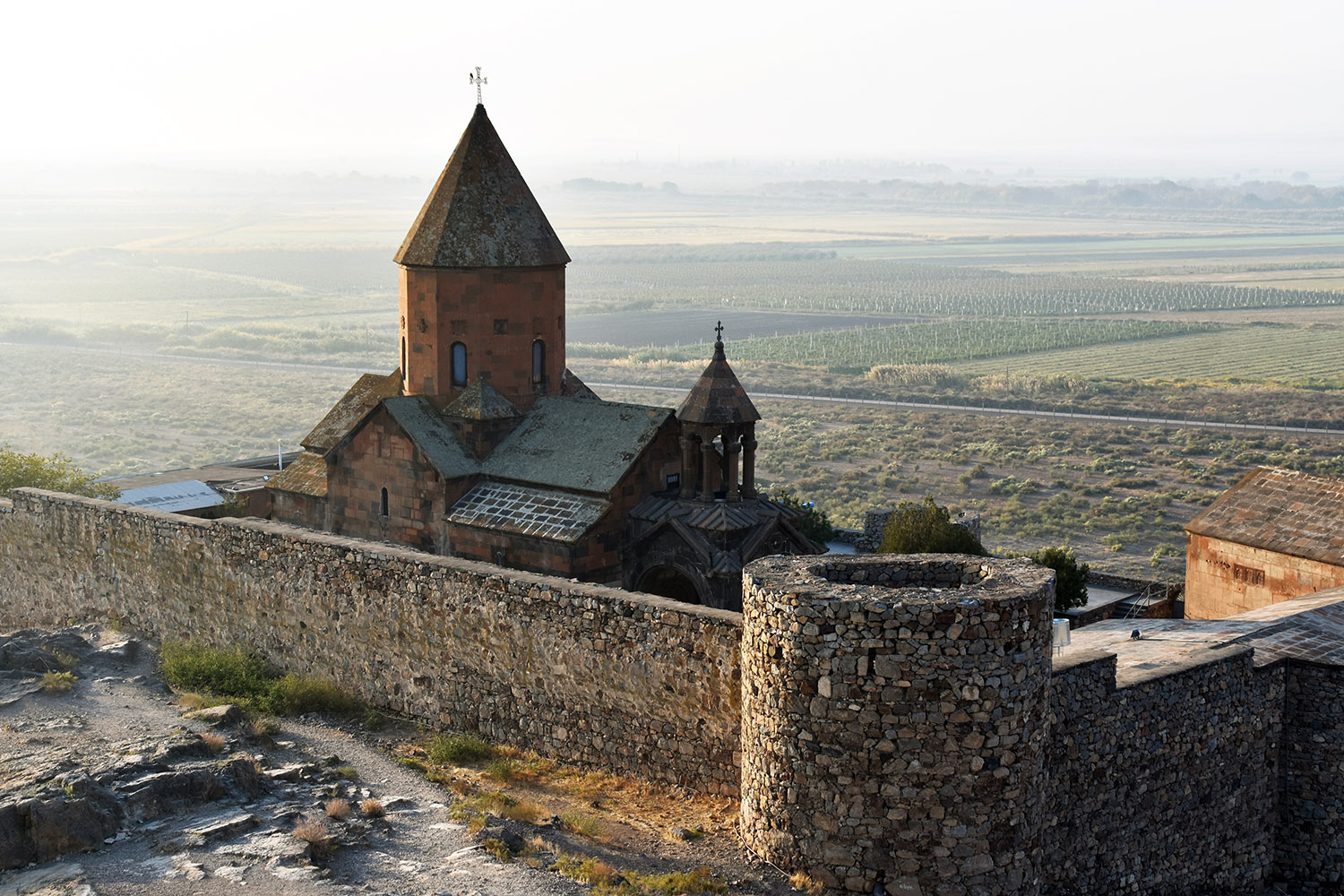Арташат, Монастырь Хор Вирап