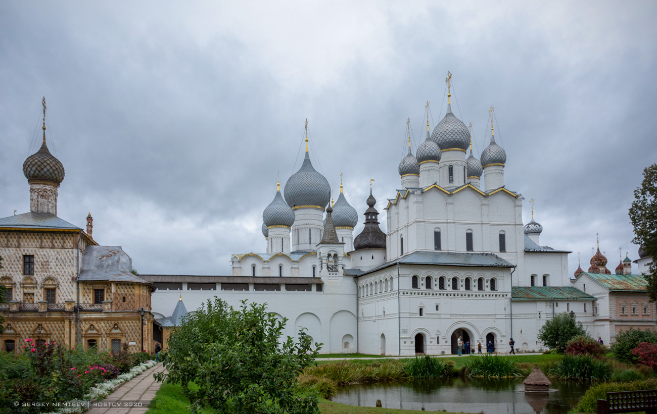 Ростов, Кремль, Воскресенская церковь