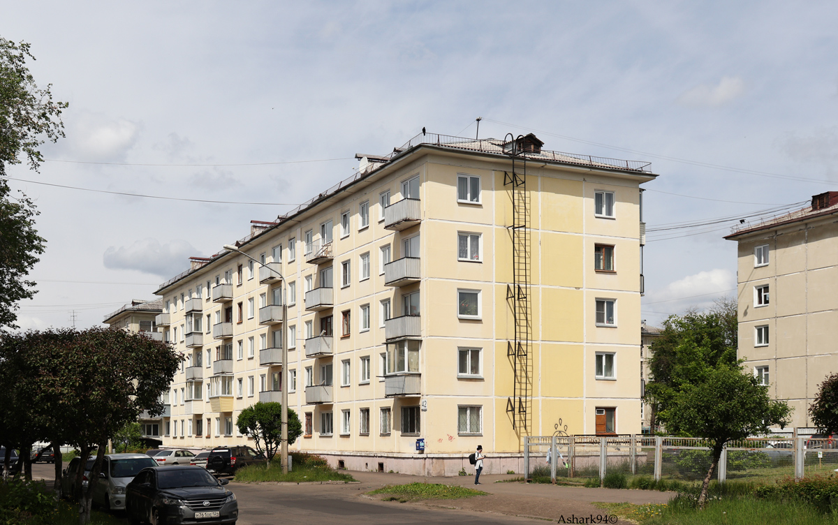 Железногорск, Октябрьская улица, 42
