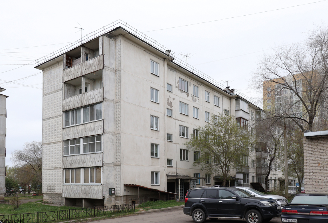 Сосновоборск, Улица Юности, 11