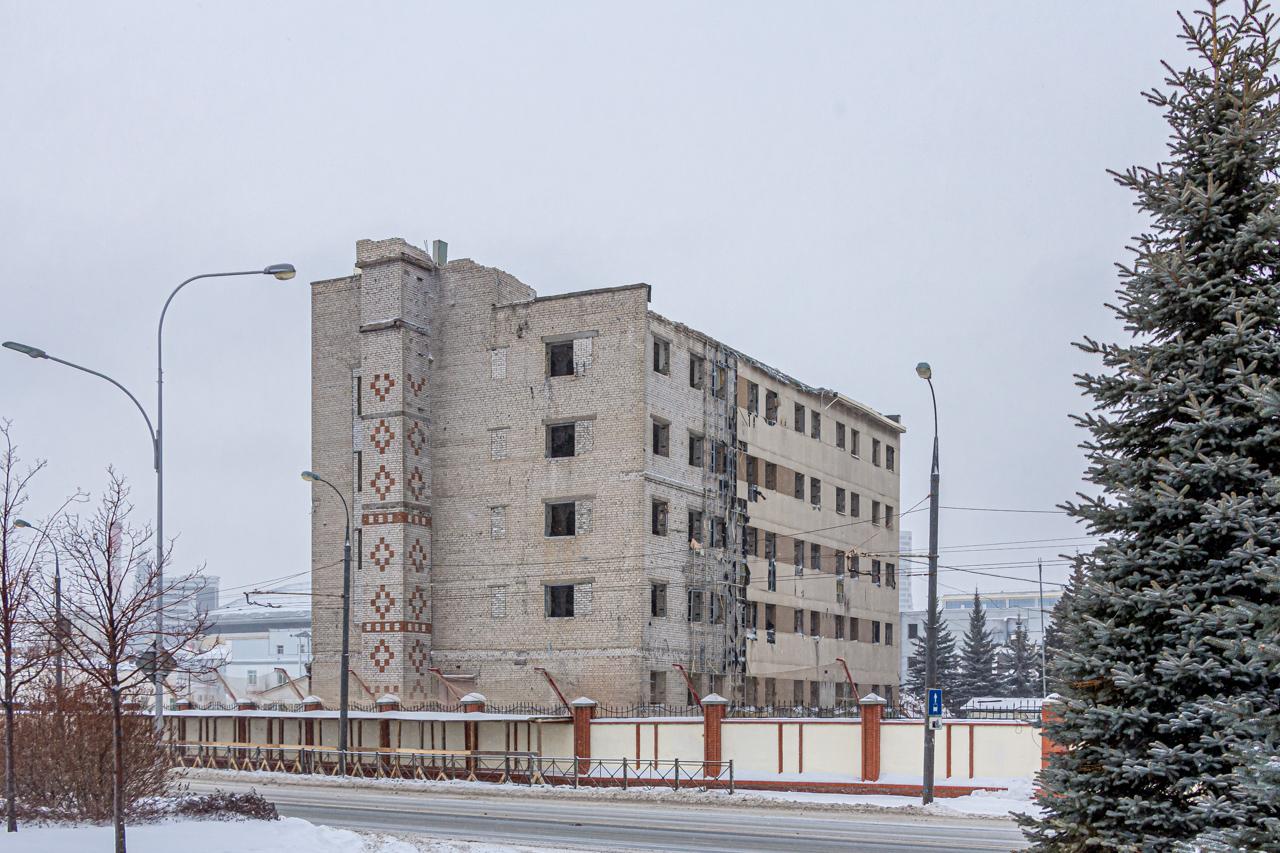 Kasan, Улица Марселя Салимжанова, 9 / Спартаковская улица, 2А