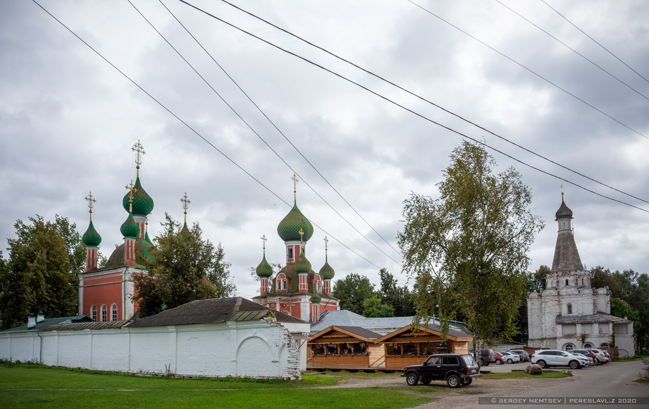 Переславль-Залесский, Советская улица, 12; Садовая улица, 5