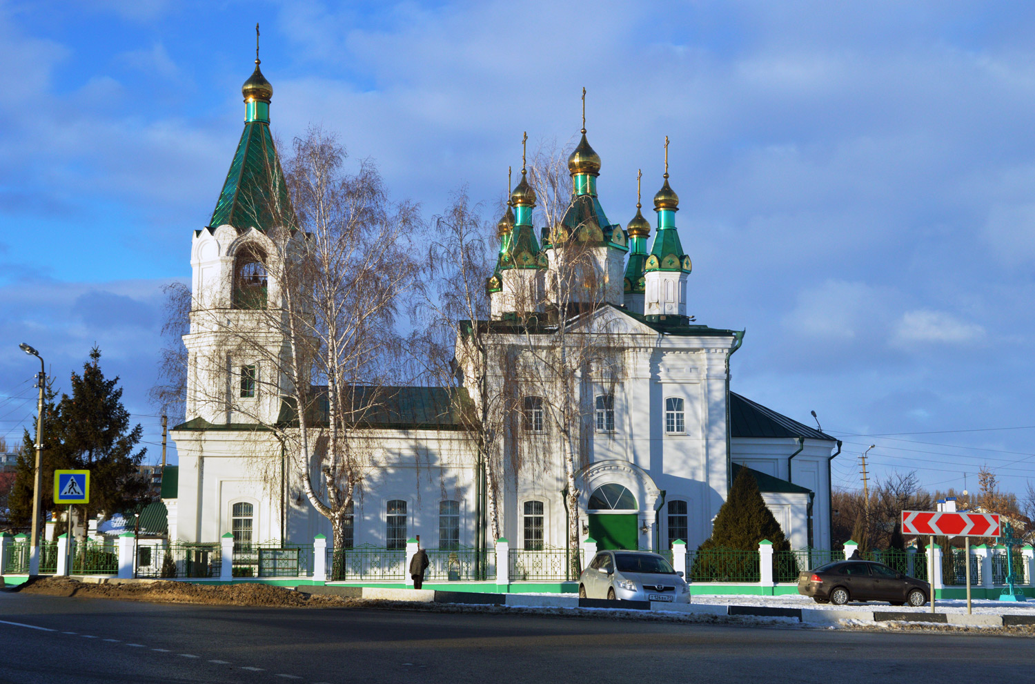 Старый Оскол, Улица Хмелёва, 1