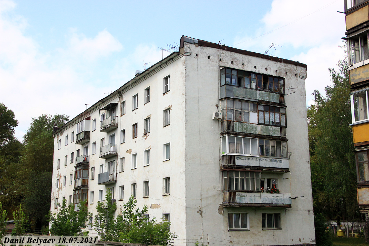 Киров, Улица Щорса, 63Б