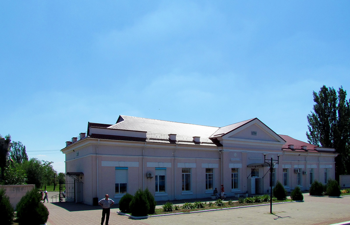 Снигирёвка, Центральная улица, 38