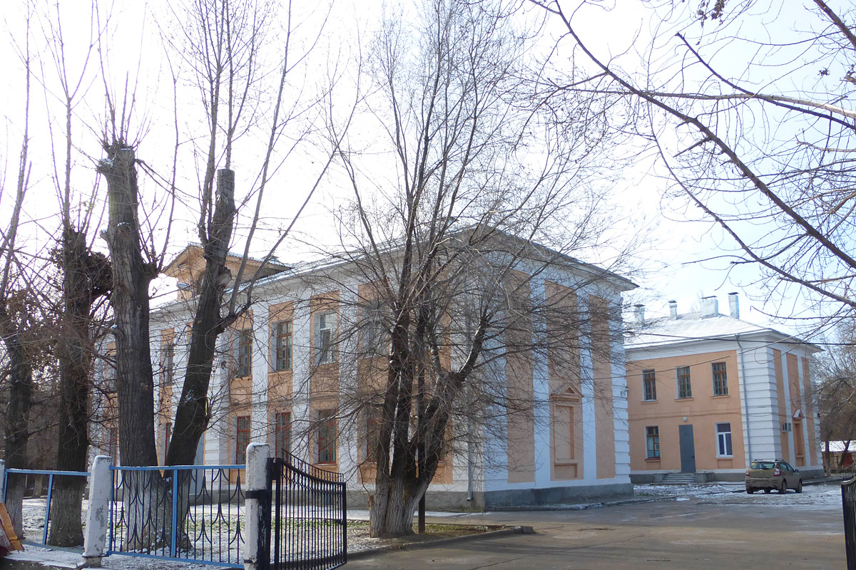 Wołżski, Камская улица, 6