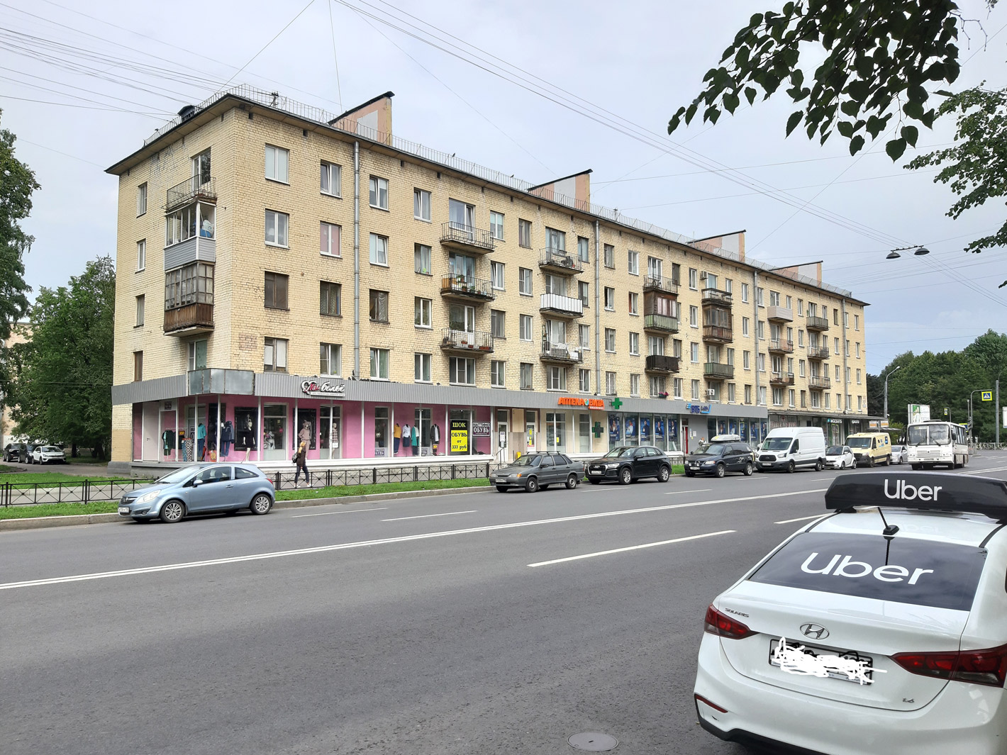 Санкт-Петербург, Шоссе Революции, 20