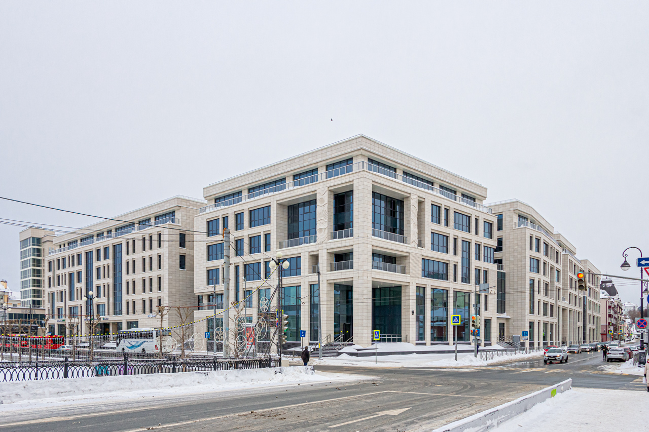 Казань, Право-Булачная улица, 51 / Университетская улица, 1