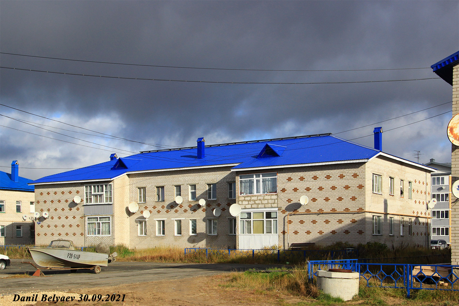 Искателей, Улица Поморская, 10