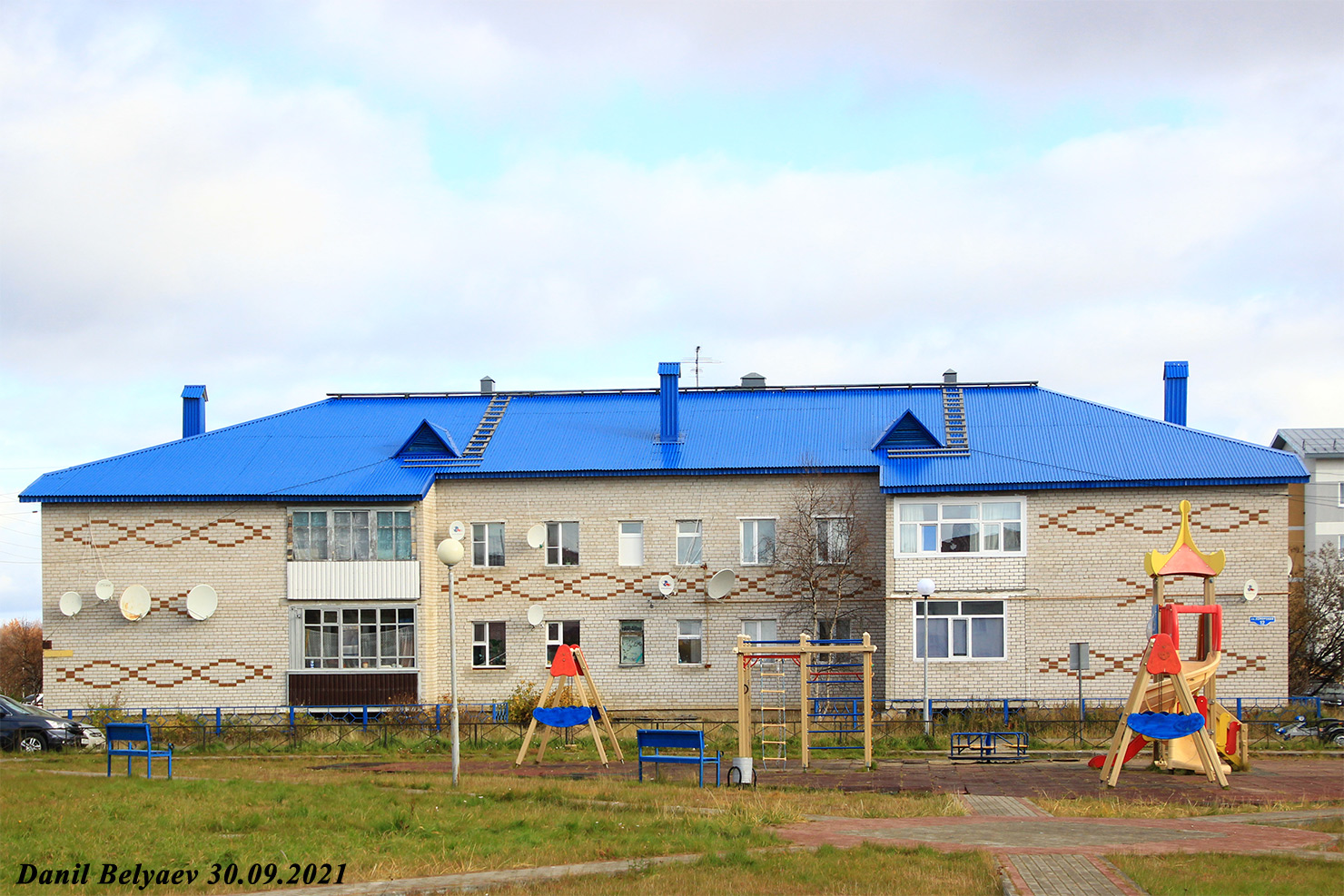 Искателей, Улица Поморская, 12