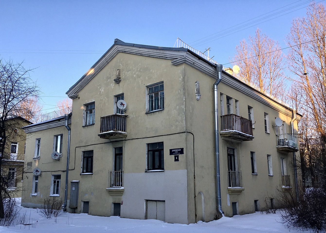 Санкт-Петербург, Дубровская улица, 6